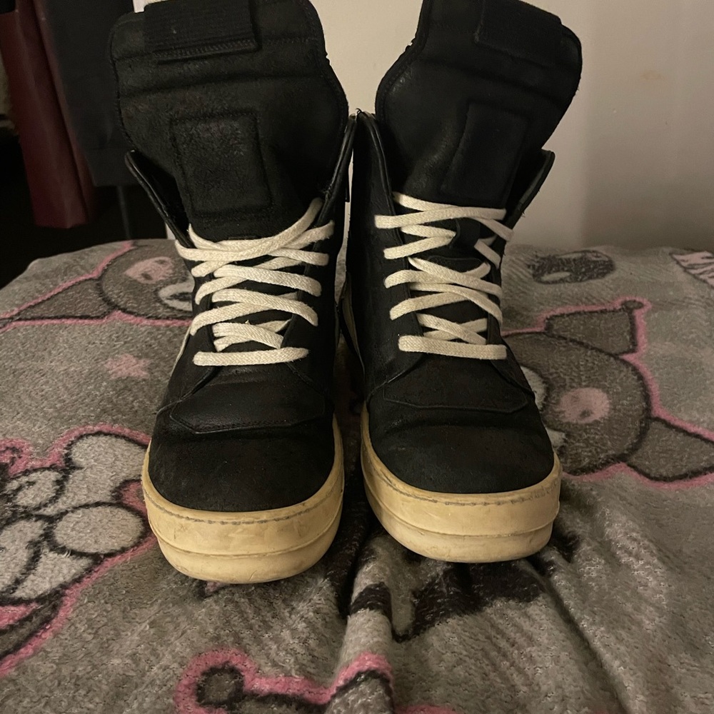 Black High-Top Sneakers with White Laces